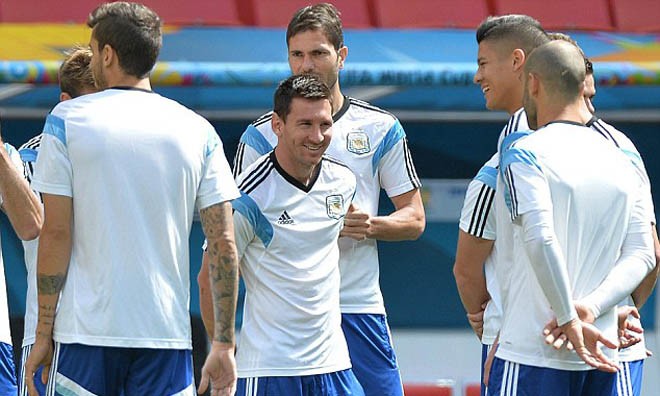 Argentina phụ thuộc Messi đến mức nào?