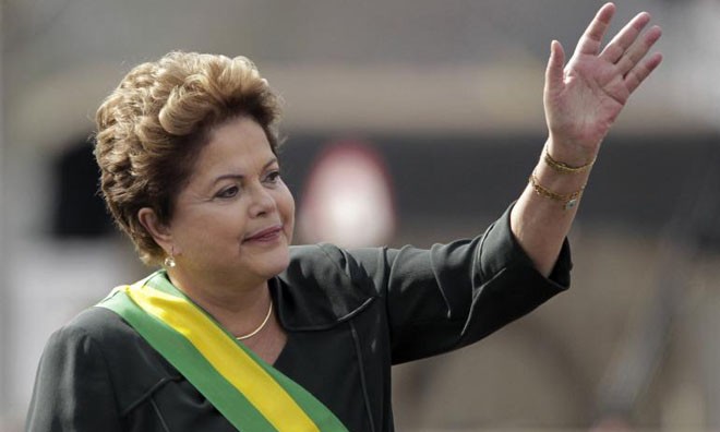 Tổng thống Dilma Rousseff đã đưa ra lời xin lỗi với người dân.