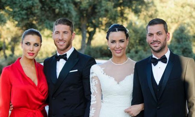 Ramos và bạn gái dự đám cưới của anh trai.