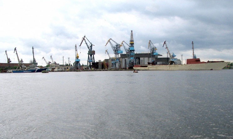 Nga đóng siêu tàu đổ bộ Peter Morgunov
