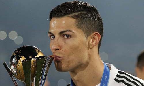 Ronaldo 'tịt ngòi', Real Madrid vẫn lên đỉnh thế giới