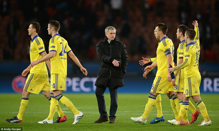 HLV Jose Mourinho thừa nhận Chelsea đã gặp may mắn.