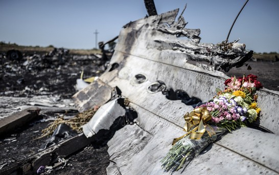 Nhóm điều tra quốc tế kiểm tra thân máy bay MH17