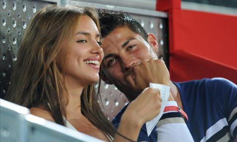 Irina Shayk và Ronaldo khi còn mặn nồng.