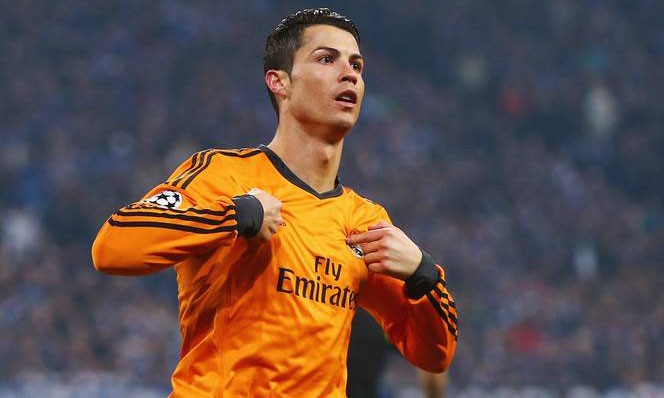 Real tiếp Schalke, Ronaldo hướng tới kỷ lục vĩ đại