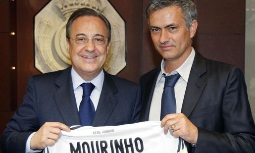 HLV Jose Mourinho với Chủ tịch Florentino Perez.