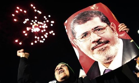 Cựu tổng thống Morsi trở thành tâm điểm chia rẽ tại Ai Cập - Ảnh: AFP 