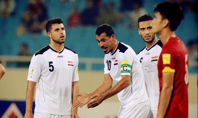Các cầu thủ Iraq chỉ trút bỏ được cảm giác sợ hãi khi gỡ hòa ở phút bù giờ cuối cùng của trận đấu. Ảnh: Zing