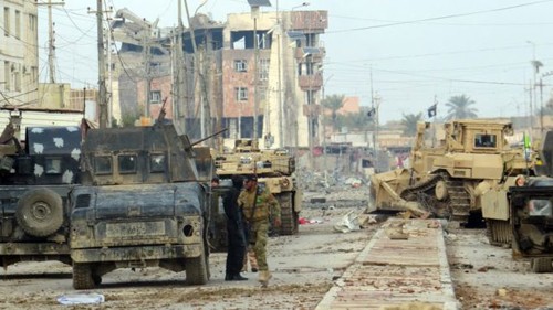 Khung cảnh đổ nát ở Ramadi sau những cuộc giao tranh giữa quân đội Iraq và phiến quân IS.