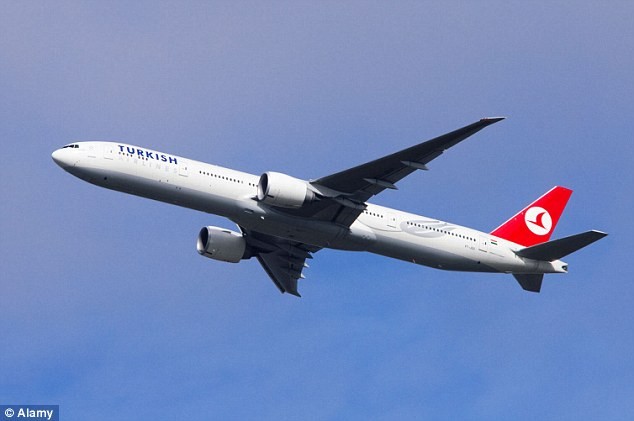 Máy bay của Turkish Airlines hạ cánh khẩn cấp do đe dọa đánh bom. (Ảnh: Alamy)
