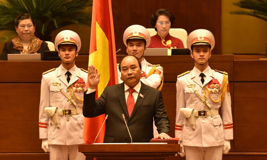 Thủ tướng Nguyễn Xuân Phúc tuyên thệ nhậm chức trước Quốc hội. Ảnh: Như Ý 