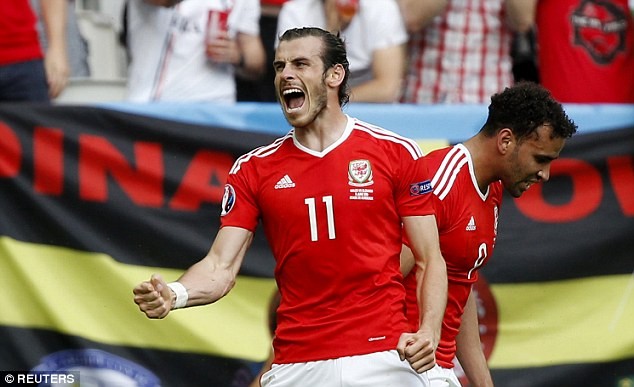 Gareth Bale đang dẫn đầu danh sách ghi bàn EURO 2016 cùng với Antoine Griezmann và Alvaro Morata. 