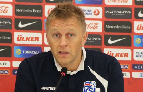Đồng HLV Hallgrimsson của tuyển Iceland tỏ ra rất tự tin.