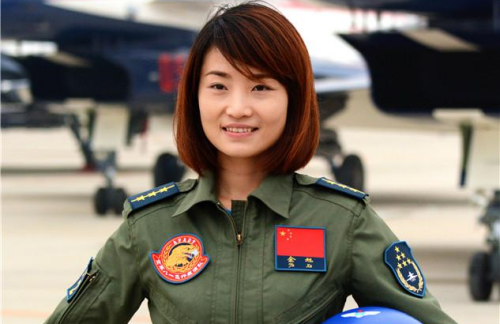 Nữ phi công Yu Xu người Trung Quốc. Ảnh: PLADaily 