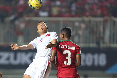 Lestaluhu và các đồng đội từng thua 2-3 khi tới Mỹ Đình đá giao hữu trước thềm AFF Suzuki Cup 2016.