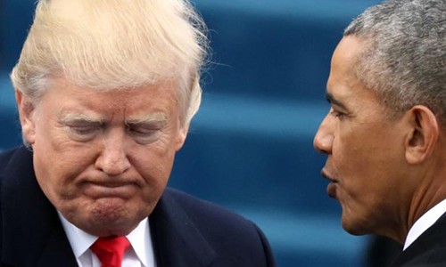 Tổng thống Mỹ Donald Trump (trái) cáo buộc người tiền nhiệm Barack Obama nghe lén. Ảnh: Reuters