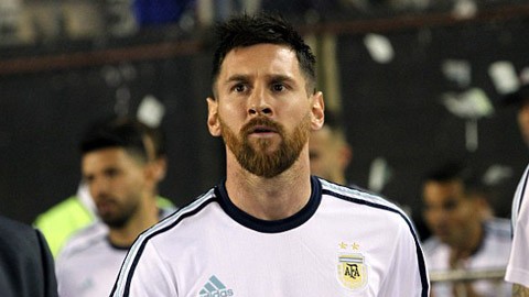 Messi phải hầu toà trước trận Siêu kinh điển