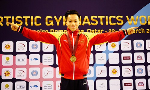 Lê Thanh Tùng một lần nữa mang vinh quang về cho Thể dục dụng cụ Việt Nam trên đấu trường quốc tế. Ảnh: Trương Ming Sang. 