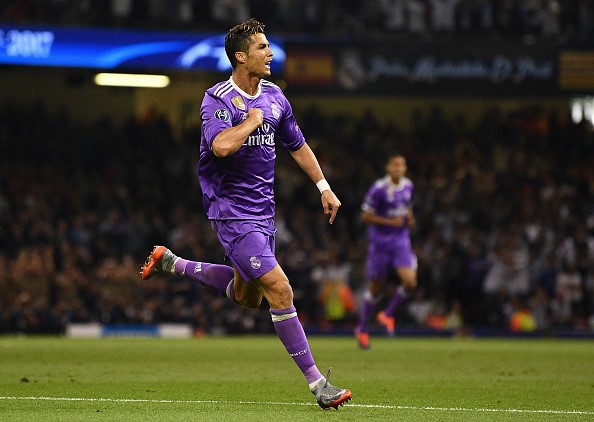 Ronaldo lập cú đúp ở trận chung kết Champions League rạng sáng nay.