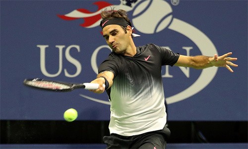 Federer gây bất ngờ khi thể hiện phong độ ấn tượng và thắng chóng vánh, khác hẳn hai trận trước đó của anh tại Mỹ Mở rộng năm nay.