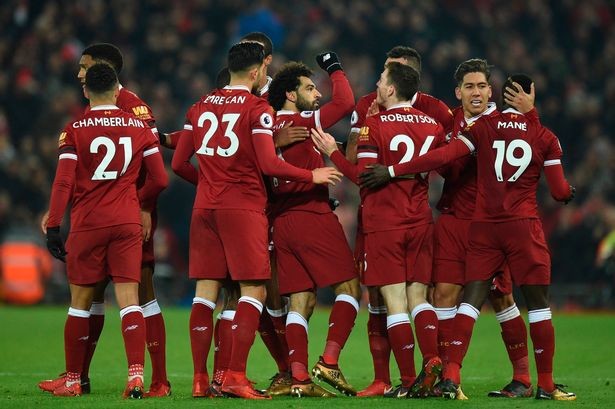 Hàng công bùng nổ, Liverpool khiến Man City nếm mùi thất bại