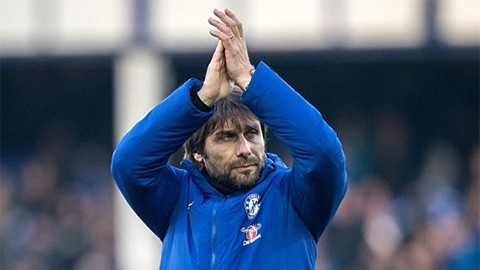 Conte gây nội chiến, ám chỉ lãnh đạo Chelsea không đủ tham vọng