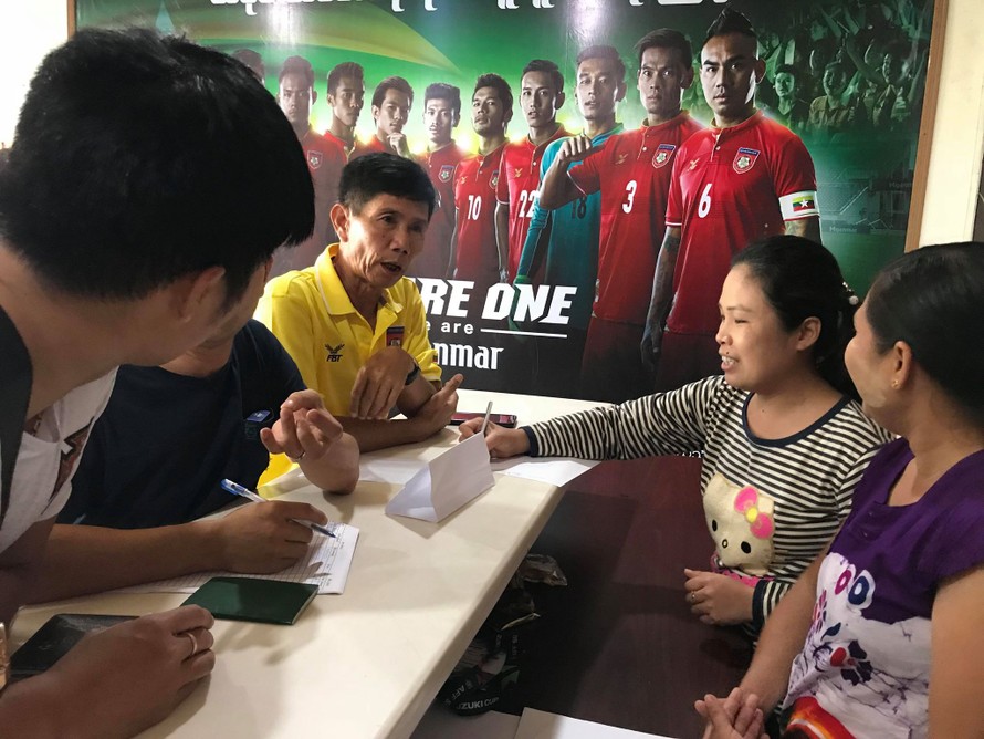 Liên đoàn bóng đá Myanmar bố trí một điểm bán vé dành riêng CĐV Việt Nam tại trụ sở Liên đoàn.