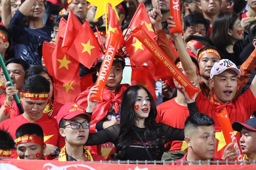 Sang Philippines cổ vũ tuyển Việt Nam, CĐV đi đường nào nhanh nhất?
