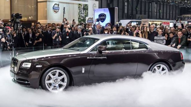 Rolls-Royce bán bao nhiêu xe siêu sang năm 2013?