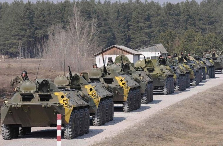 Ukraine huy động quân đội dự bị 
