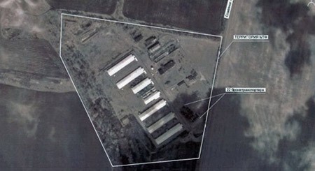 Ảnh vệ tinh mà Nga khẳng định bằng chứng cho thấy Ukraine đưa lính, phương tiện quân sự đến biên giới với Nga