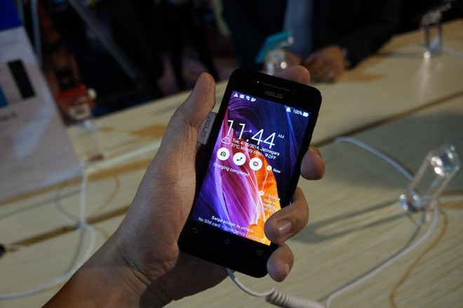 Asus bất ngờ tung ZenFone 4 bản ‘pin trâu’