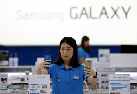 Microsoft bất ngờ phát đơn kiện Samsung