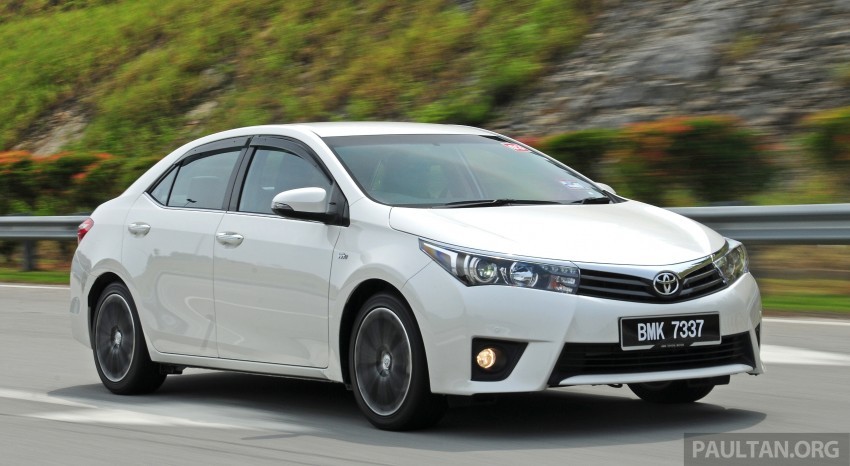 Toyota giảm trong tháng 8, chuẩn bị tung Altis mới