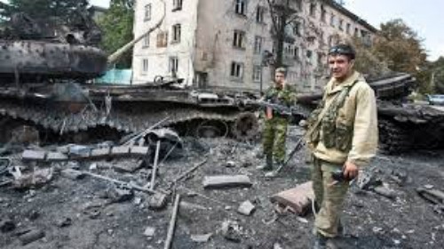 Bản tin 8H: Bạo lực bùng phát khi Mỹ hỗ trợ vũ khí cho Ukraine