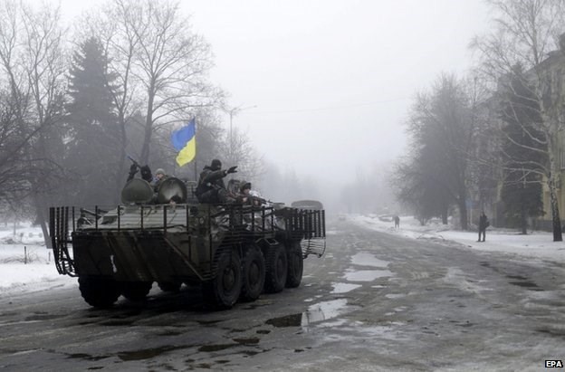 Xe thiết giáp của quân đội Ukraine ở miền Đông nước này. Nguồn: EPA
