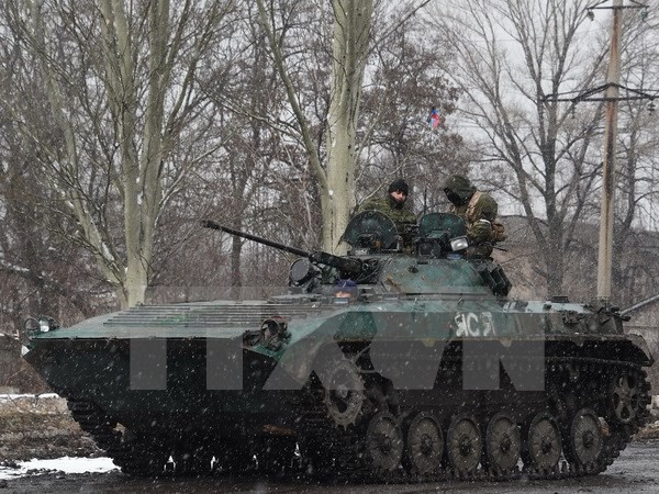 Xe tăng của lực lượng đối lập tại thị trấn Uglegorsk, phía tây nam tỉnh Debaltseve, Ukraine ngày 9/2. (Nguồn: AFP/TTXVN)