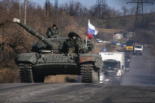 Xe tăng Nga tại Lugansk, miền Đông Ukraine tháng 10/2014. (Nguồn: AFP)