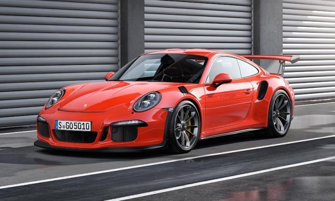 Siêu xế Porsche 911 GT3 RS có xứng với mức giá hơn 10 tỷ đồng?