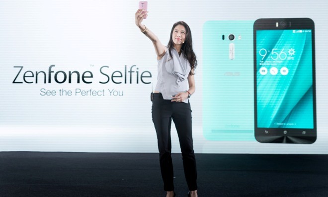 Asus gây bất ngờ với ZenFone Selfie