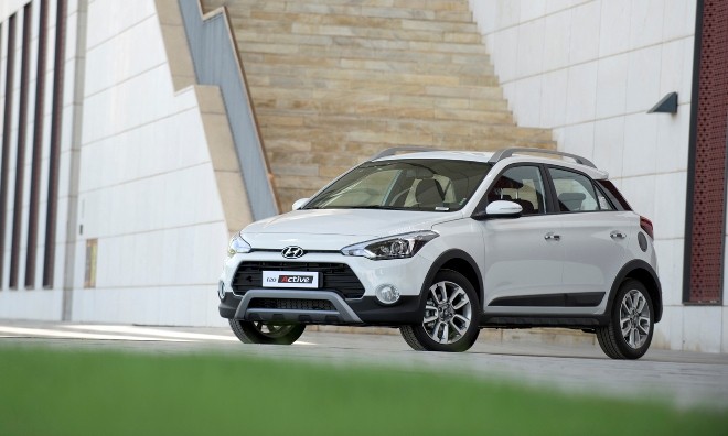 Hyundai i20 Active sắp ra mắt, EcoSport hết ‘cô đơn’