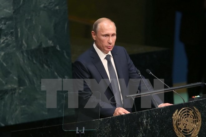 Tổng thống Nga Vladimir Putin phát biểu tại khóa họp lần thứ 70 Đại Hội đồng Liên hợp quốc ở New York. (Nguồn: AFP/TTXVN)
