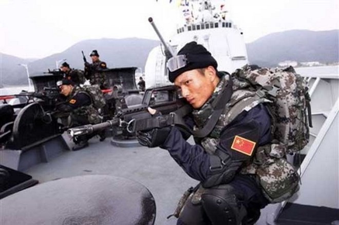 Lực lượng quân đội Trung Quốc tập trận. (Nguồn: AP)