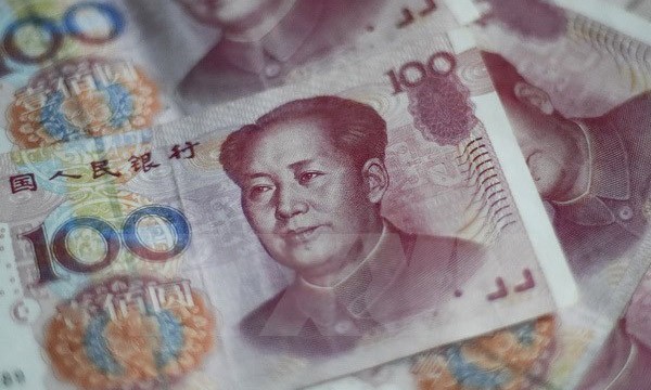 Đồng tiền giấy mệnh giá 100 nhân dân tệ của Trung Quốc. 