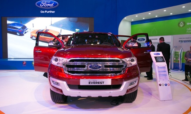 Phiên bản mới của Ford Everest giữ bí mật giá bán