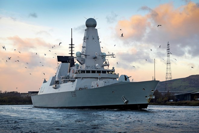 Tàu chiến HMS Defender của Hải quân Anh. (Nguồn: commons.wikimedia.org)