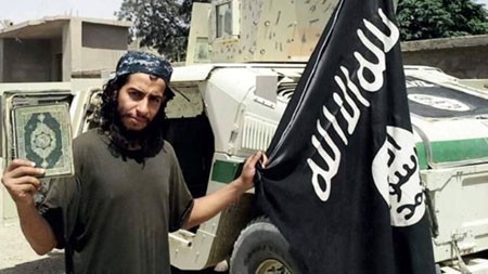 Nghi phạm Abdelhamid Abaaoud được cho là chủ mưu và kẻ điều phối vụ khủng bố ở Paris. Ảnh: Sky News 