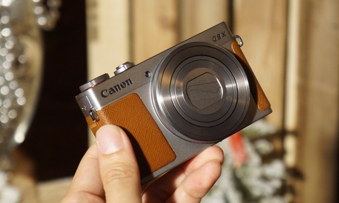Chi tiết máy ảnh thời trang ‘ngon bổ rẻ’ Canon G9X