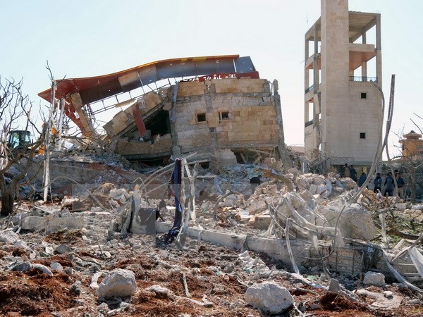Quang cảnh đổ nát tại bệnh viện của MSF tại tỉnh Idlib sau cuộc không kích. (Nguồn: AFP/TTXVN)