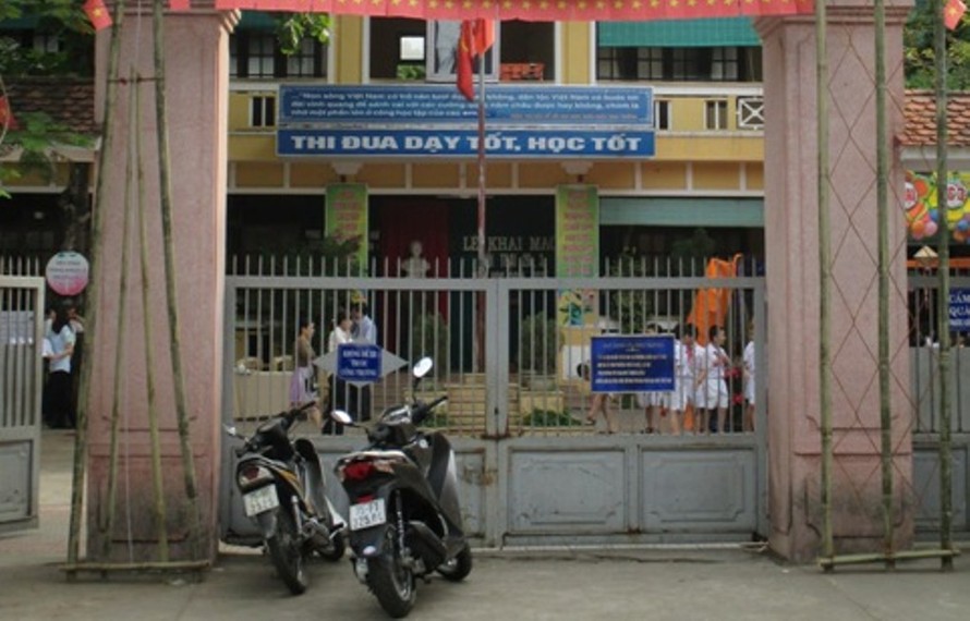 Trường tiểu học Thuận Hòa (thành phố Huế) - nơi xảy ra sự việc nữ sinh lớp 3 bị đưa ra khỏi trường trong giờ học.